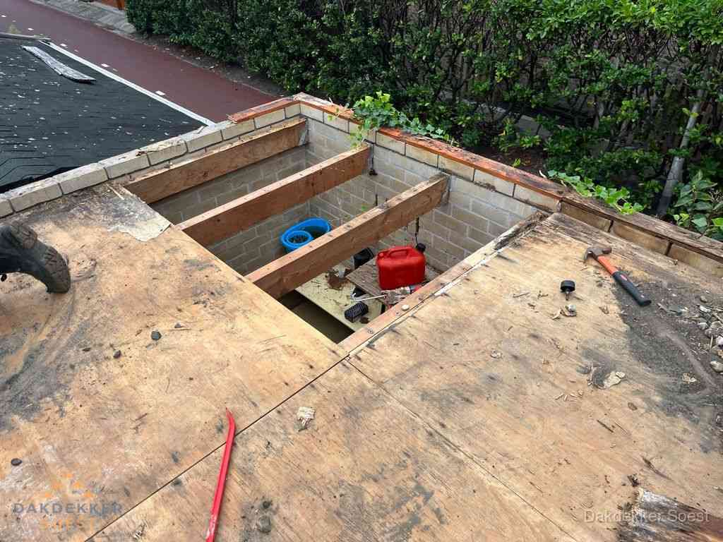 Plat Dak Vervangen Soest